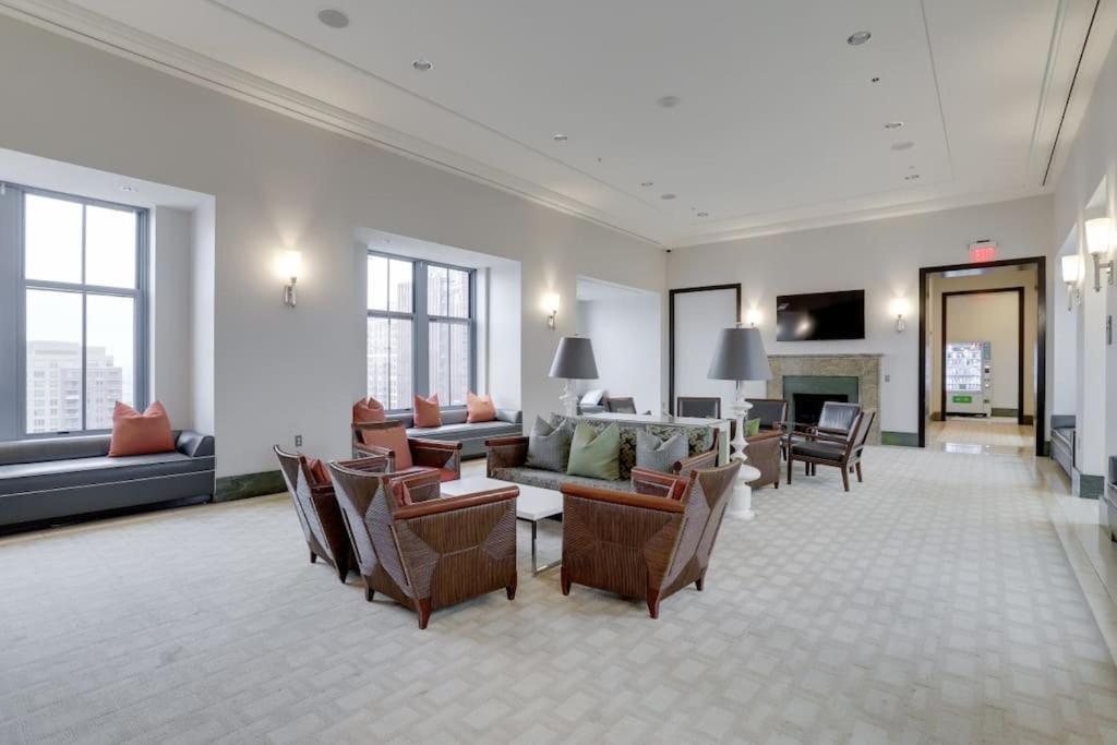 Fantastic 2 Bedroom Condo At Pentagon City Άρλινγκτον Εξωτερικό φωτογραφία