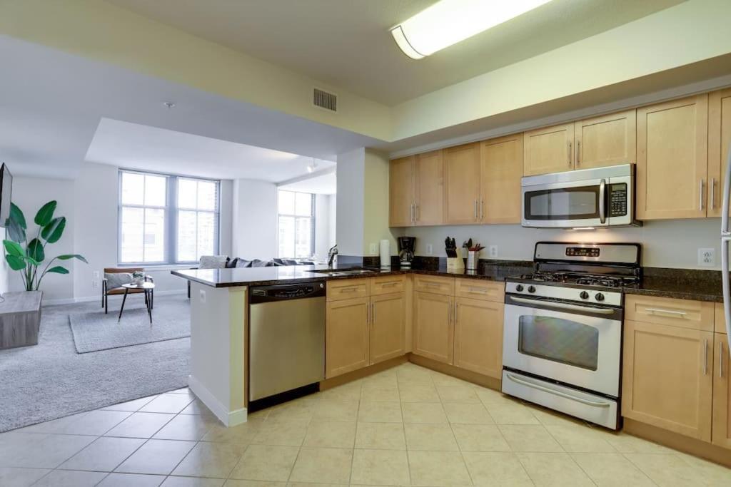 Fantastic 2 Bedroom Condo At Pentagon City Άρλινγκτον Εξωτερικό φωτογραφία